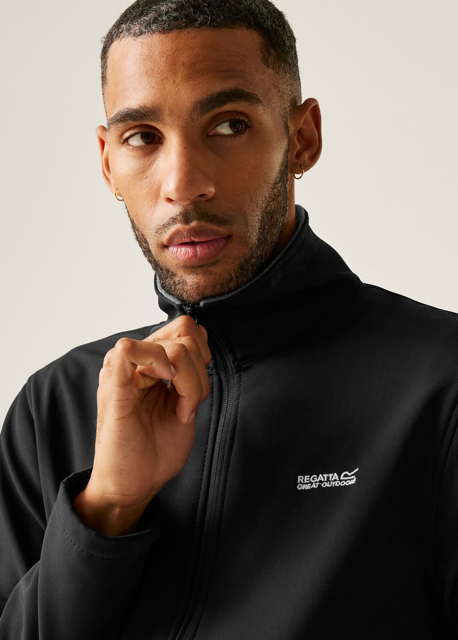 Regatta Black Men's Cera V Water Repellent Softshell Jacket