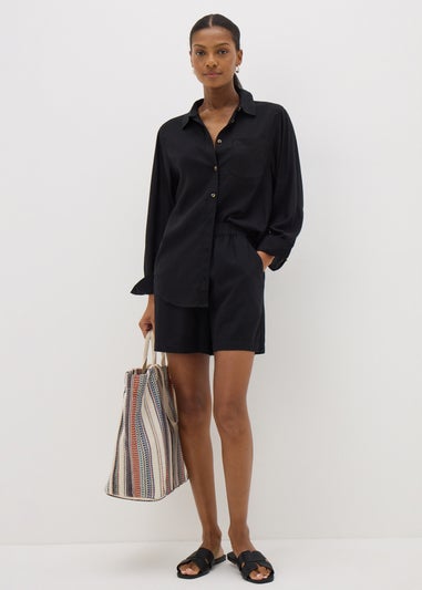 Black Linen Blend Shorts