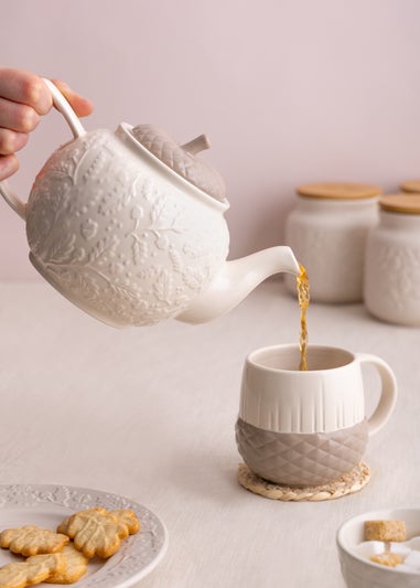 Price & Kensington Acorn 6 cup Teapot