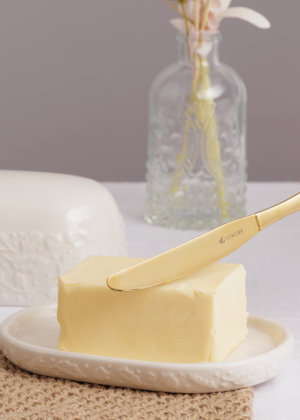 Price & Kensington Acorn Butter Dish