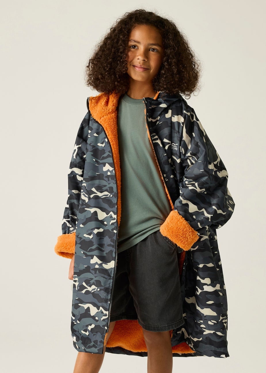 Regatta Black Camo Persimmon Junior Waterproof Robe with Hydrafort Technology  (3-13 Years)