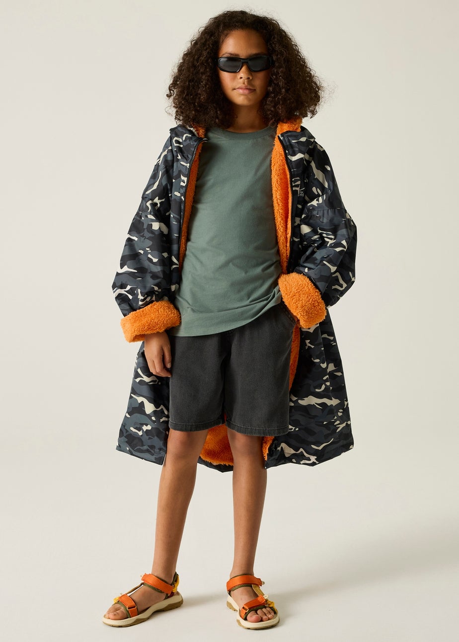 Regatta Black Camo Persimmon Junior Waterproof Robe with Hydrafort Technology  (3-13 Years)