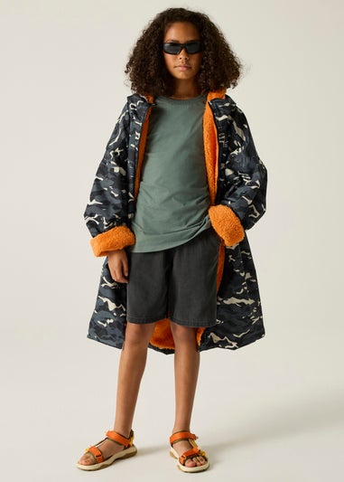 Regatta Black Camo Persimmon Junior Waterproof Robe with Hydrafort Technology  (3-13 Years)