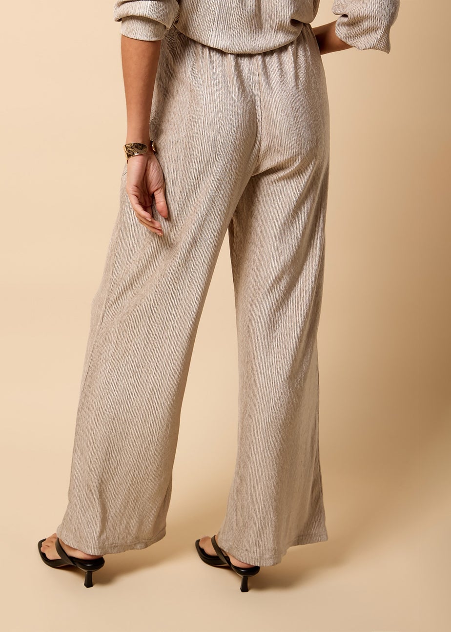 Little Mistress Oyster Co Ord Plisse Trousers by Vicky Pattison