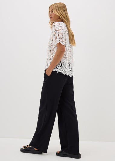 Cream Crochet Short Sleeve Top