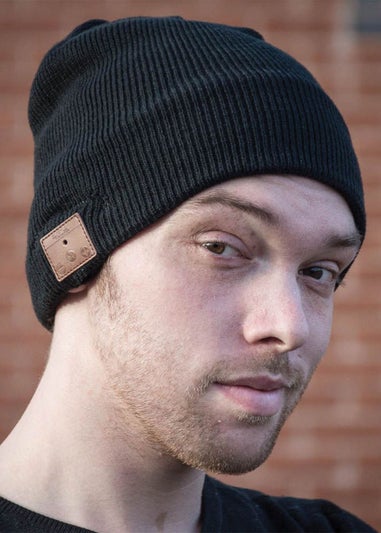 RED5 Black Wireless Beanie Hat