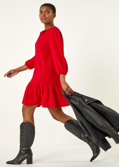 Roman Red Textured V-Neck Frill Hem Smock Dress