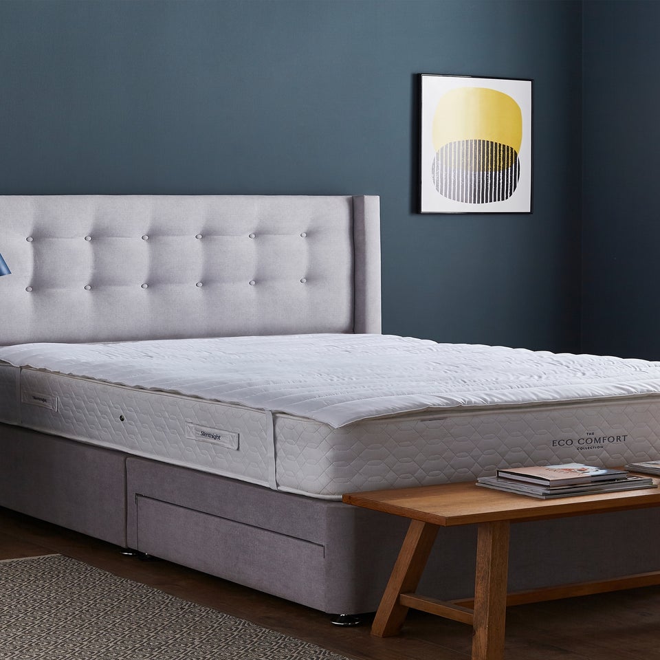 Silentnight White Cool Flow Mattress Topper