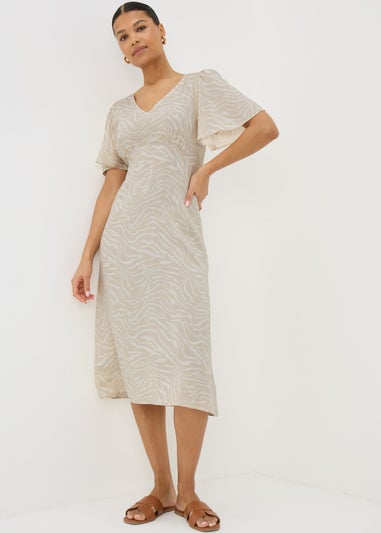 Petite Cream Zebra Print Midi Tea Dress