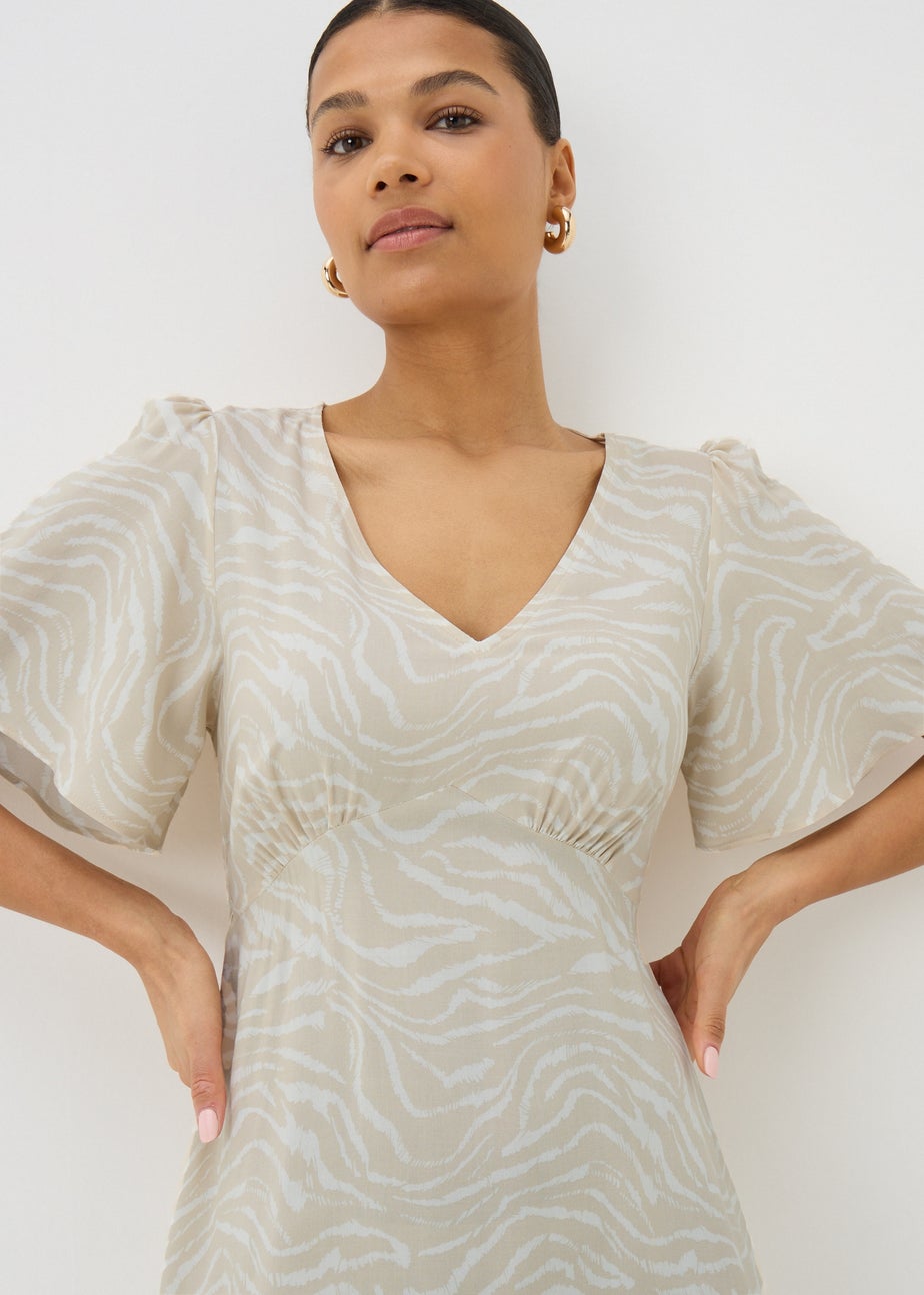 Petite Cream Zebra Print Midi Tea Dress