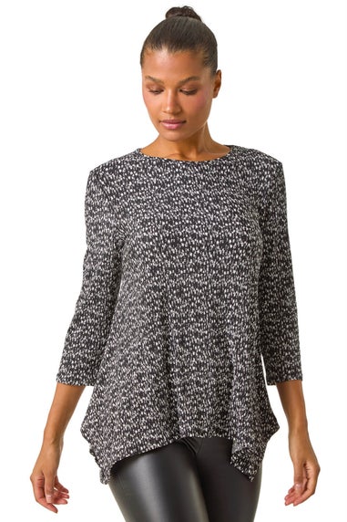 Roman Black Printed Plisse Hanky Hem Tunic Stretch Top