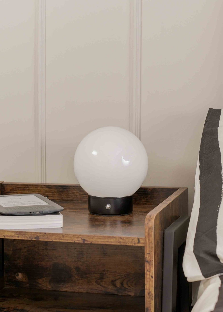 ValueLights Atlas Frosted White Table Lamp with White Shade Integrated LED