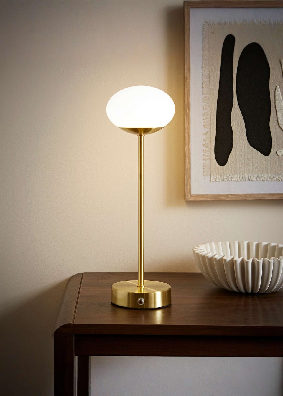ValueLights Dimmable Gold Table Lamp with Globe Shade Integrated LED
