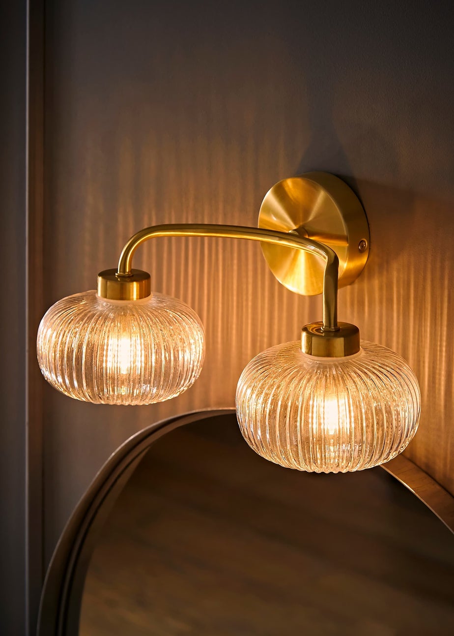 ValueLights Amaia Gold Wall Light with Clear Globe Shade