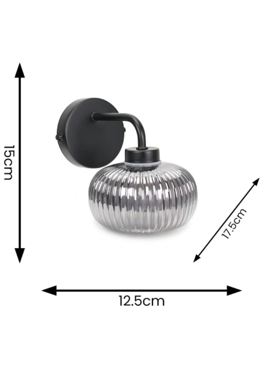 ValueLights Amaia Matte Black Wall Light with Clear Globe Shade