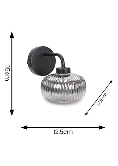 ValueLights Amaia Matte Black Wall Light with Clear Globe Shade