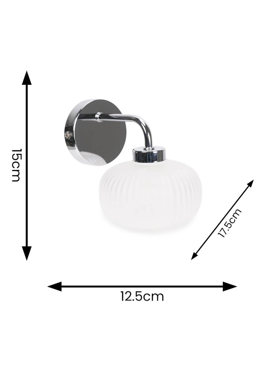 ValueLights Amaia Polished Silver Wall Light with Clear Globe Shade
