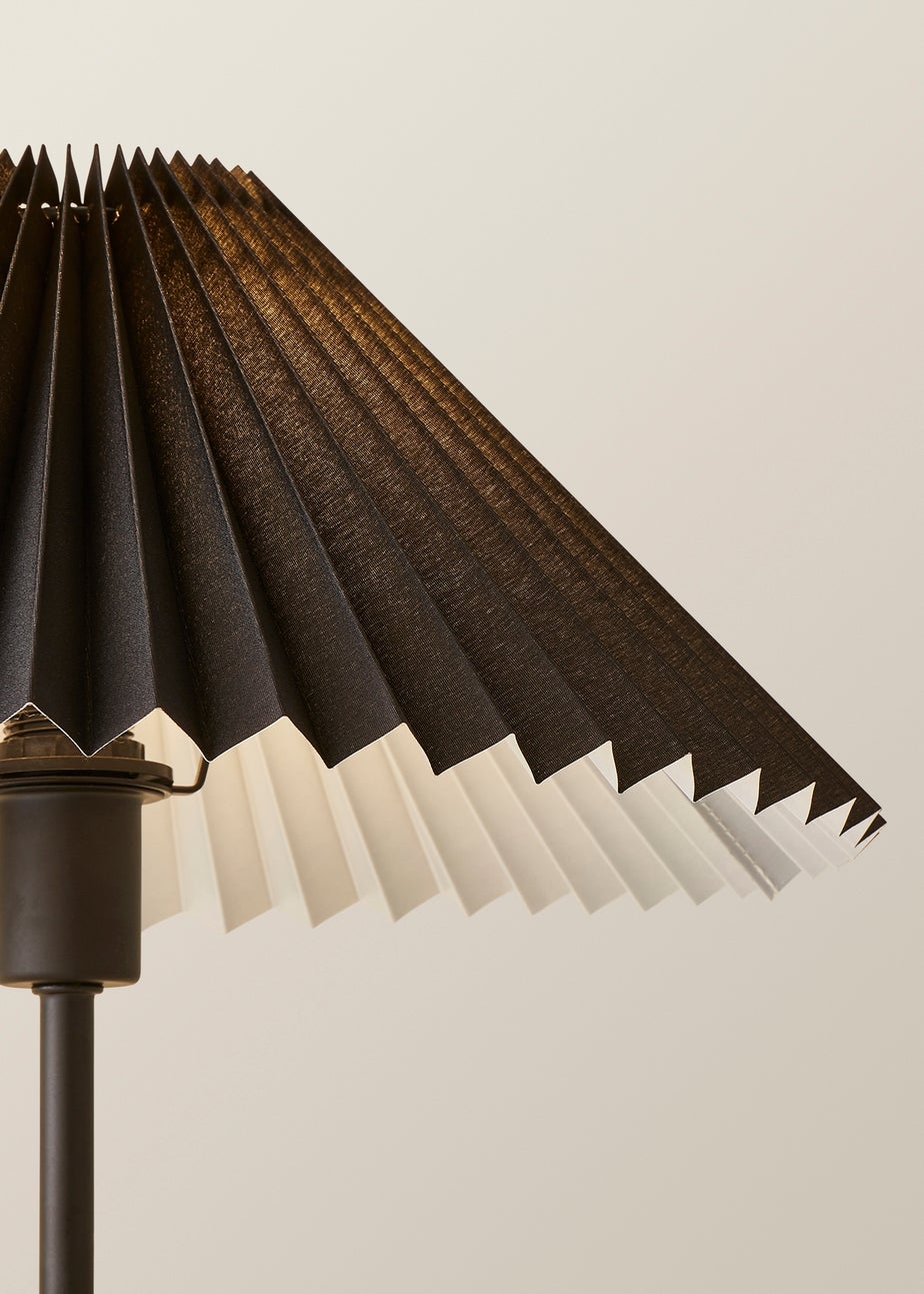 ValueLights Akira Black Table Lamp with Black Tapered Shade (48.5cm x 34.5cm x 34.5cm)