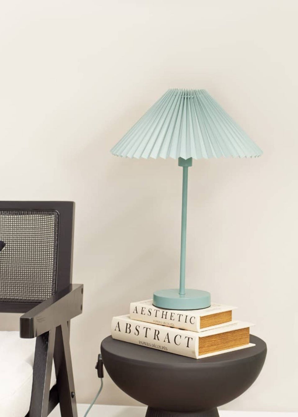 ValueLights Akira Blue Table Lamp