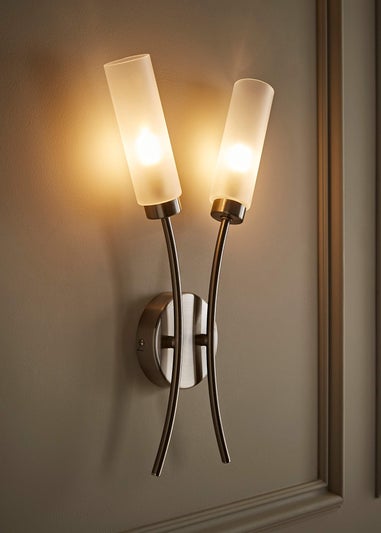 ValueLights Maya Brushed Silver Wall Light with White Drum Shade