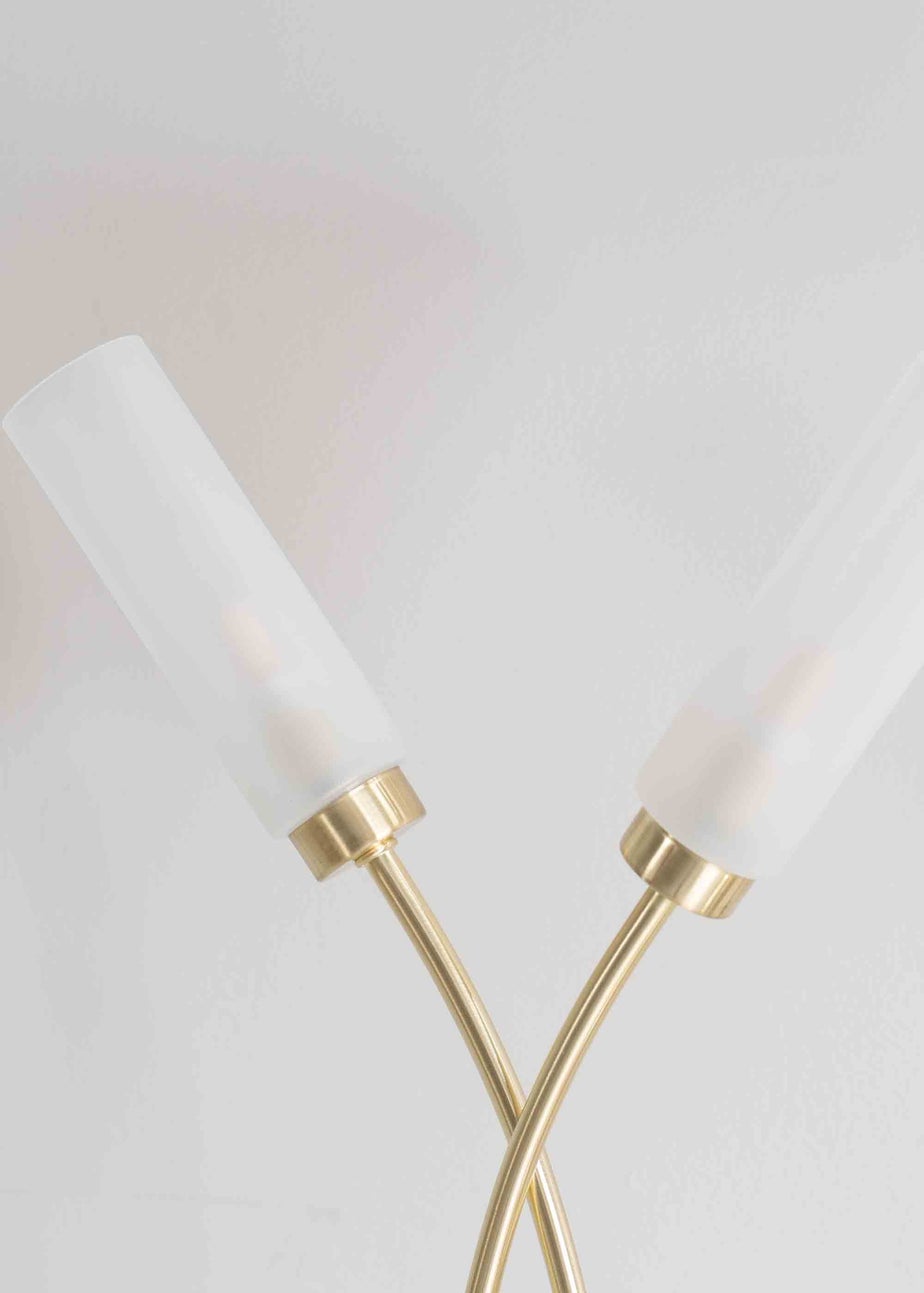 ValueLights Maya Gold Table Lamp with White Drum Shade