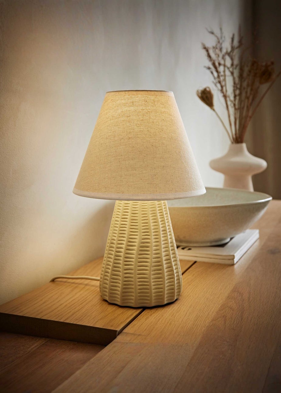 ValueLights Saskia Gloss Cream Table Lamp with Cream Tapered Shade
