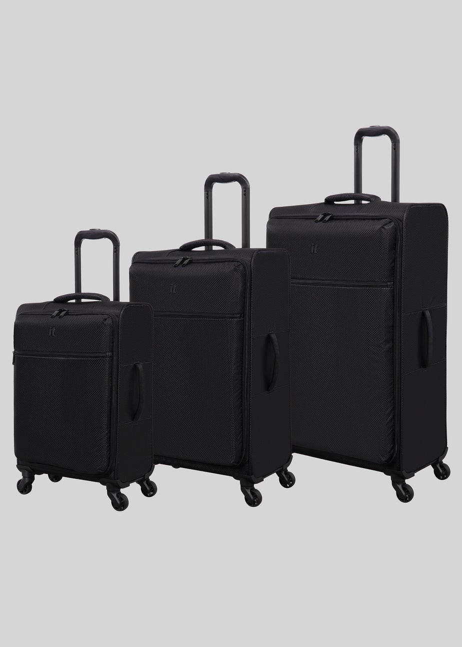 IT Luggage Black Navigator Soft Suitcase