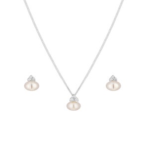 Sterling Silver 925 Freshwater Pearl Set Gift Boxed