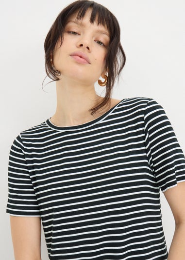 Black Mono Stripe T-Shirt Midi Dress