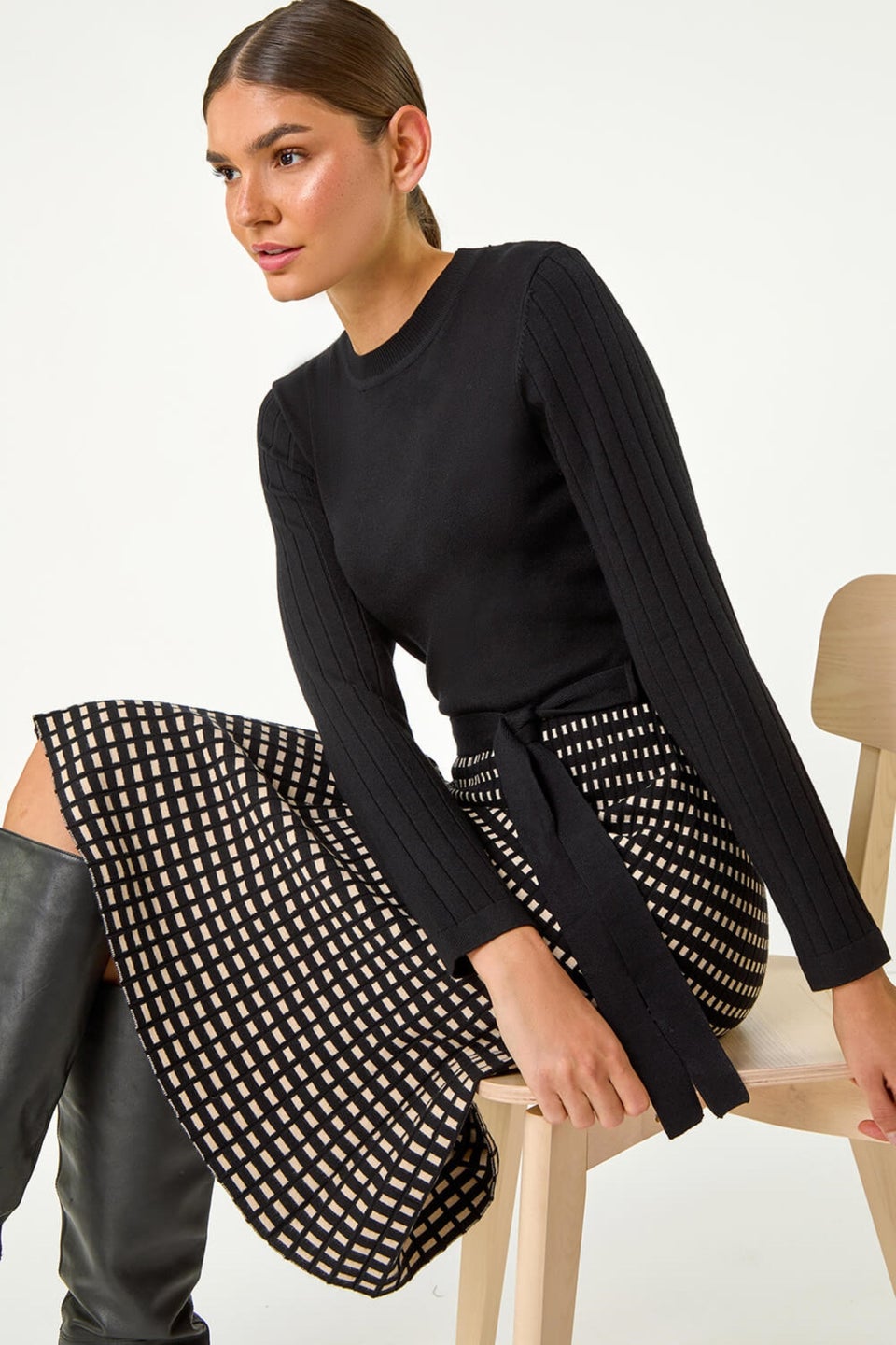Roman Black Check Print Belted Jumper Dress