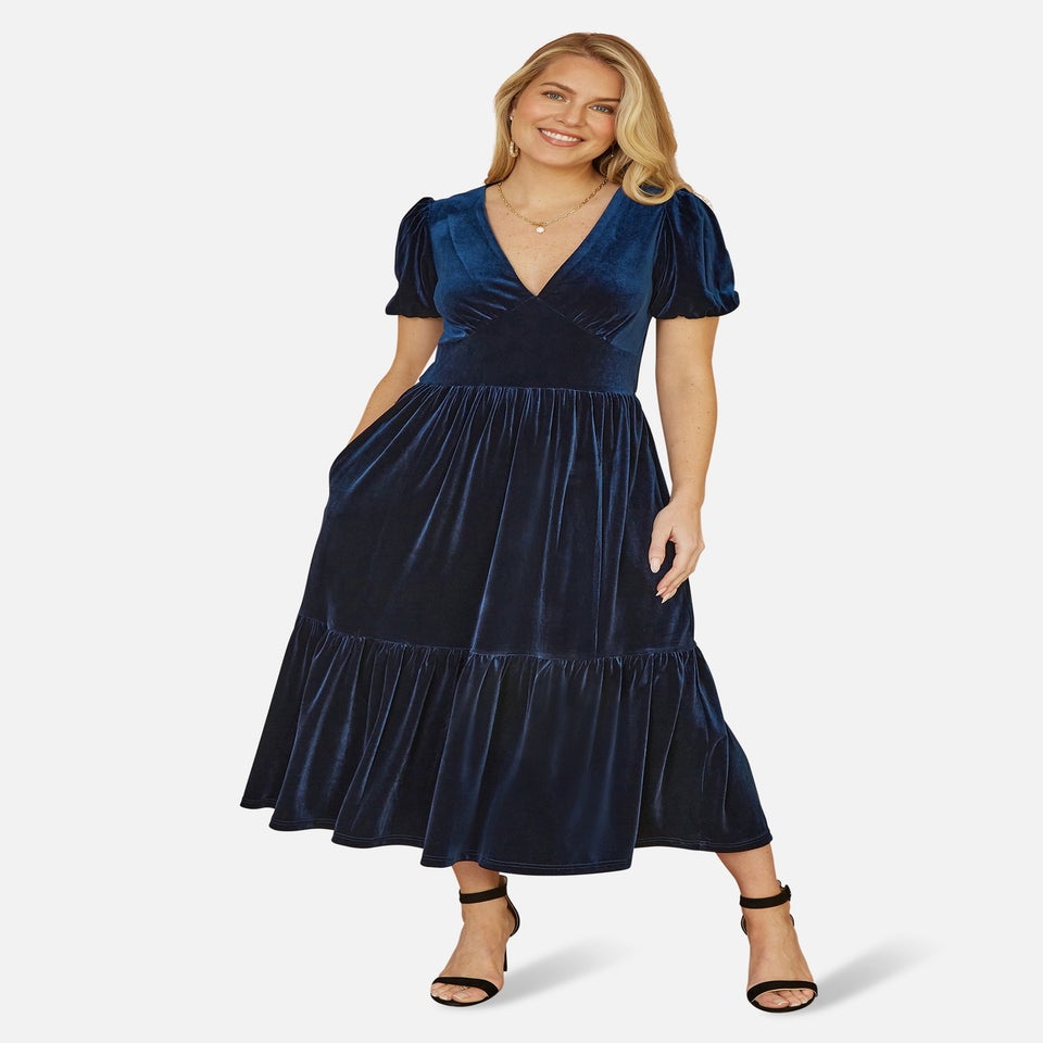 Yumi Navy Velvet Midi Dress