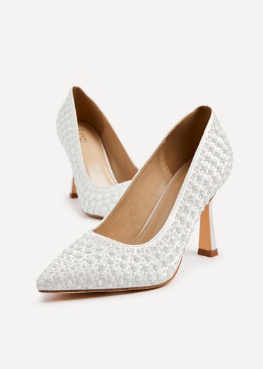 Linzi Dreaming Bridal Ivory Hot Fix Pearl Court Heels