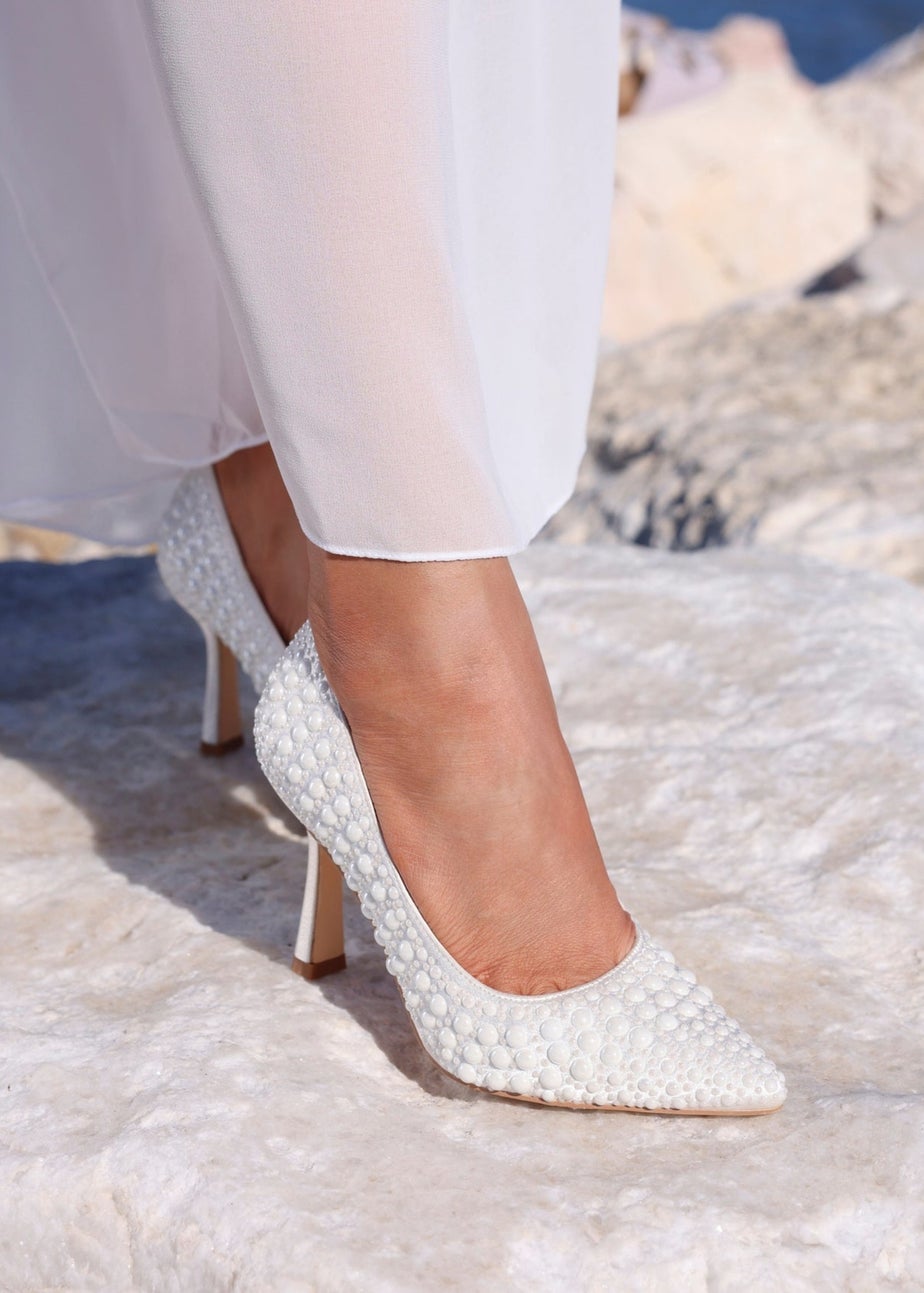 Linzi Dreaming Bridal Ivory Hot Fix Pearl Court Heels