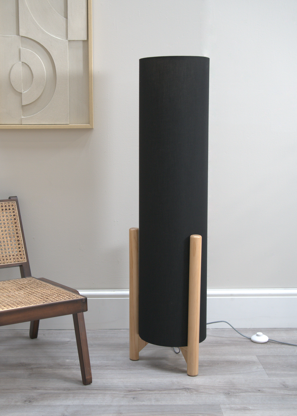 ValueLights Henry Oak Effect Charcoal Floor Lamp with XL Drum Shade