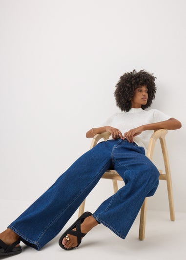 White Short Sleeve Knitted T-Shirt