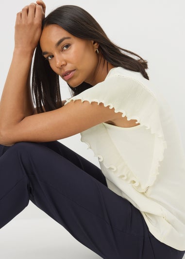 Et Vous Ivory Frill Sleeve T-Shirt
