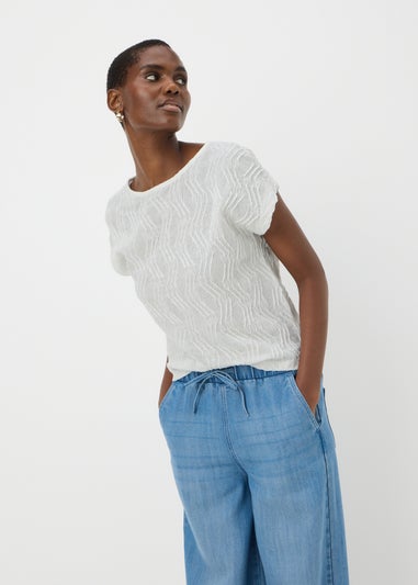 Cream Wavy Textured Crew Neck T-Shirt