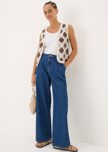 Cream Crochet Patterned Waistcoat