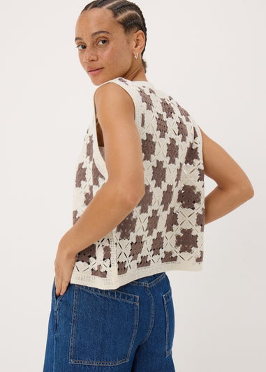 Cream Crochet Patterned Waistcoat