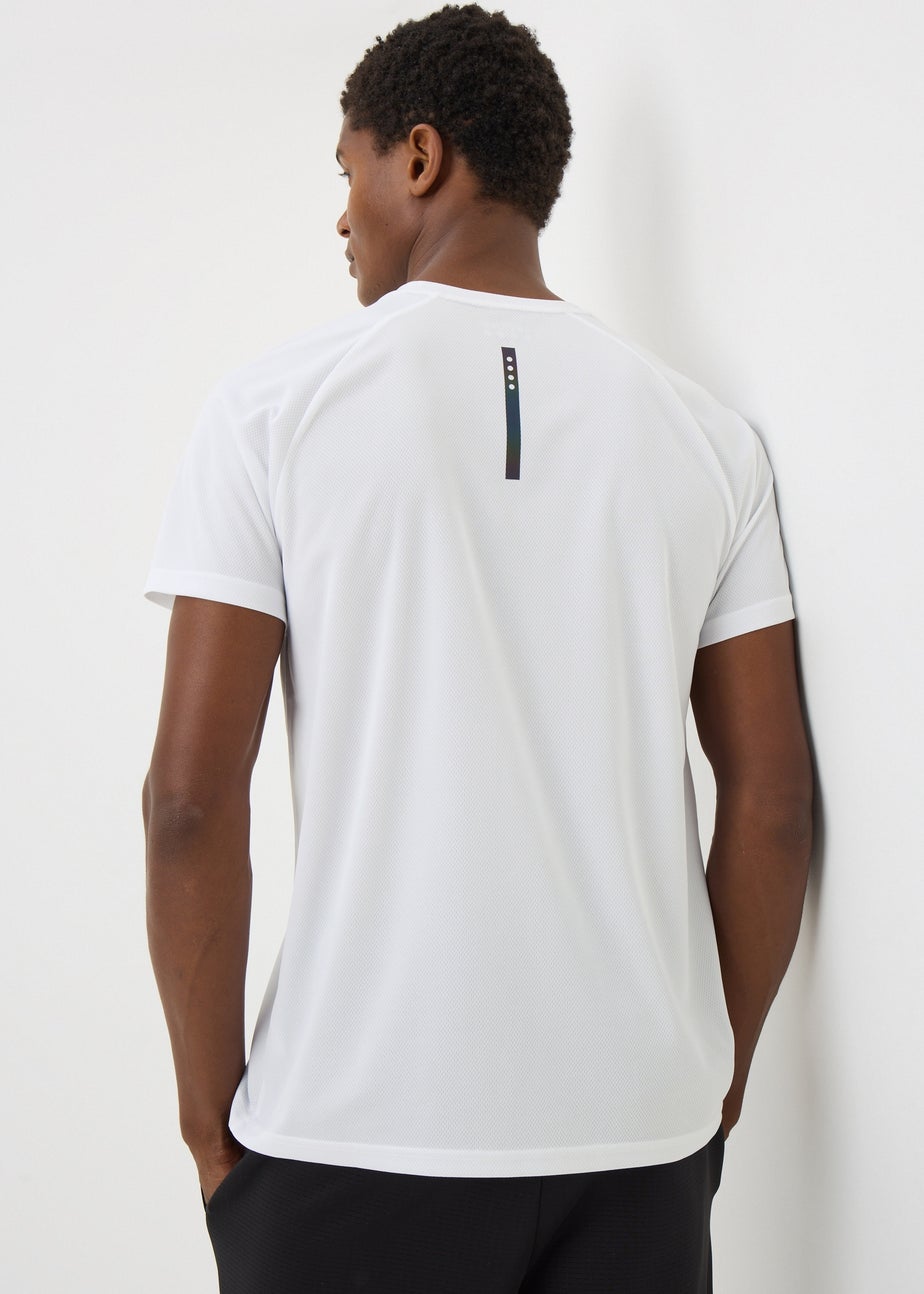 Souluxe White Basic Solid Sports T-Shirt
