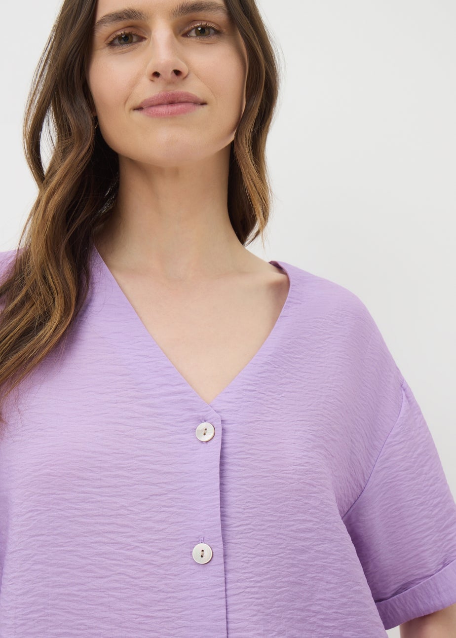 Lilac Airflow V Neck Shirt