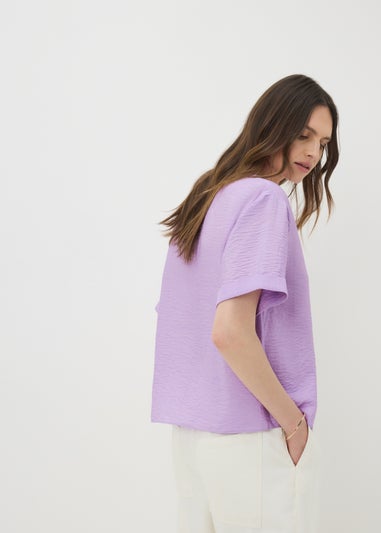 Lilac Airflow V Neck Shirt