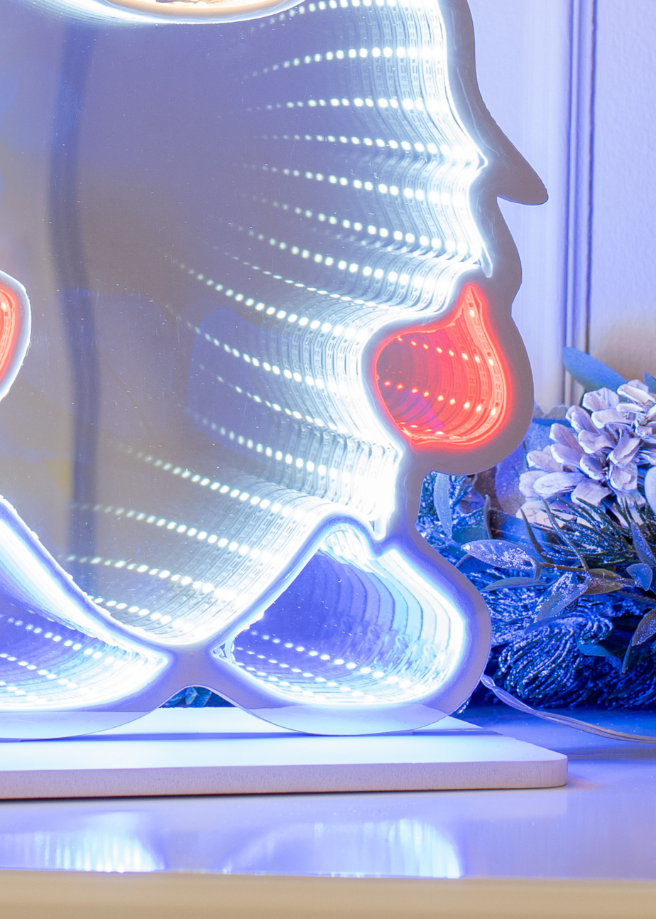 ValueLights Silver Gareth Gonk Infinity Style LED Christmas Decoration (57cm x 15cm x 20cm)