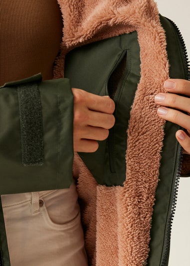 Regatta Dark Khaki Adult Changing Waterproof Hydrofort Robe