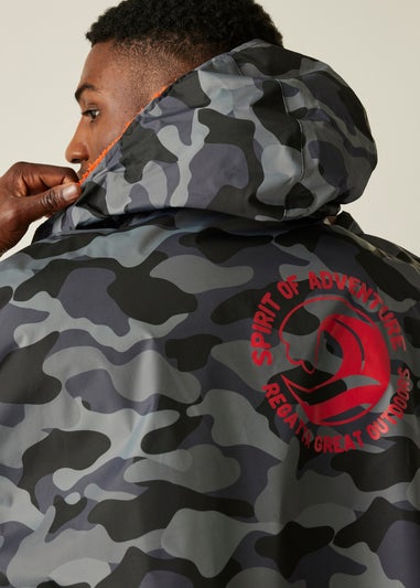 Regatta Grey Black Camo Adult Changing Waterproof Hydrofort Robe