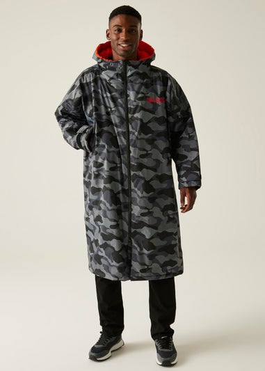 Regatta Grey Black Camo Adult Changing Waterproof Hydrofort Robe