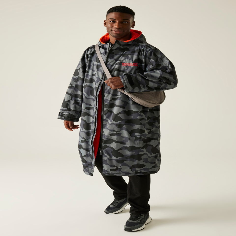 Regatta Grey Black Camo Adult Changing Waterproof Hydrofort Robe