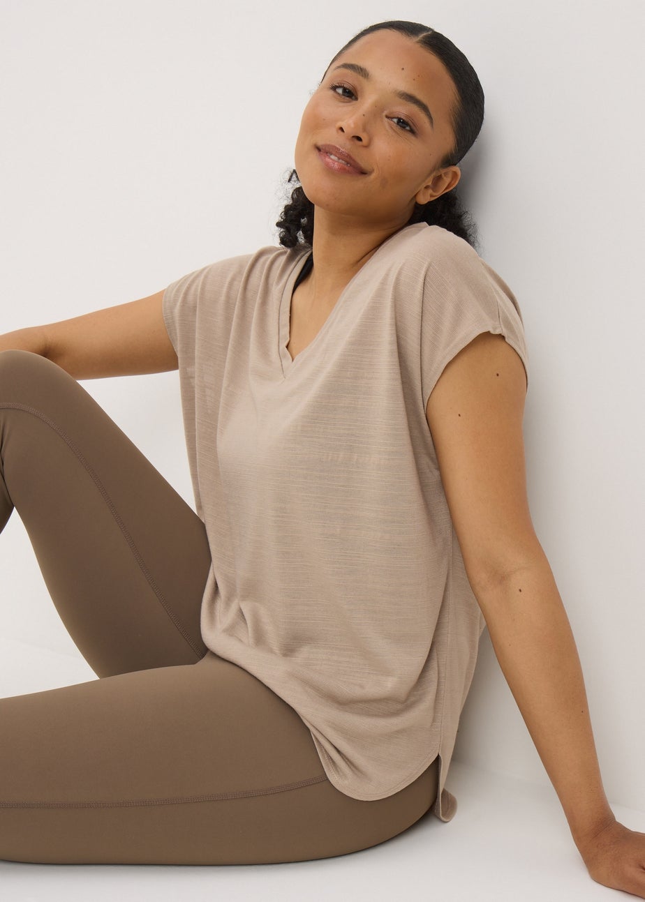 Souluxe Stone V-Neck T-Shirt