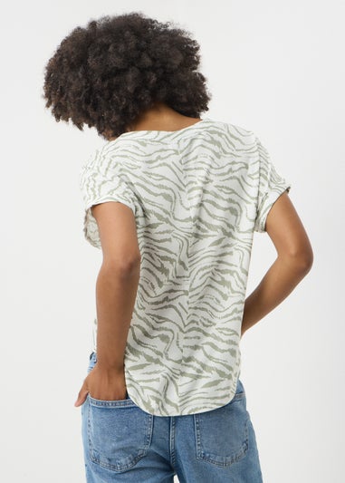 Green Zebra Print Pocket Box Top