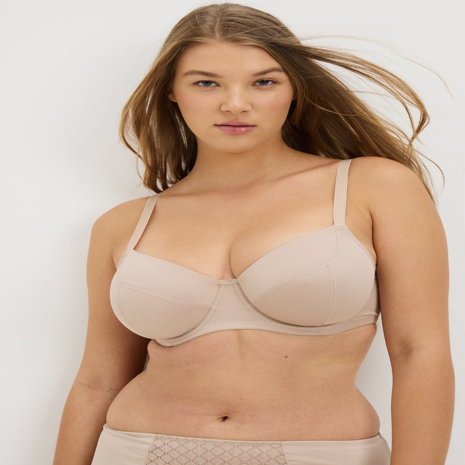 2 Pack DD+ Blue & Nude Lace Bras